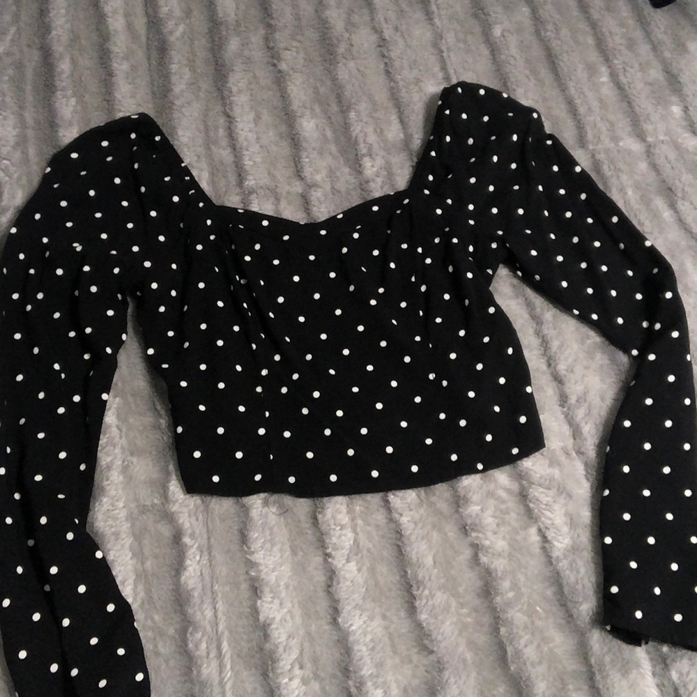 black and white, polka dot, long sleeve crop top